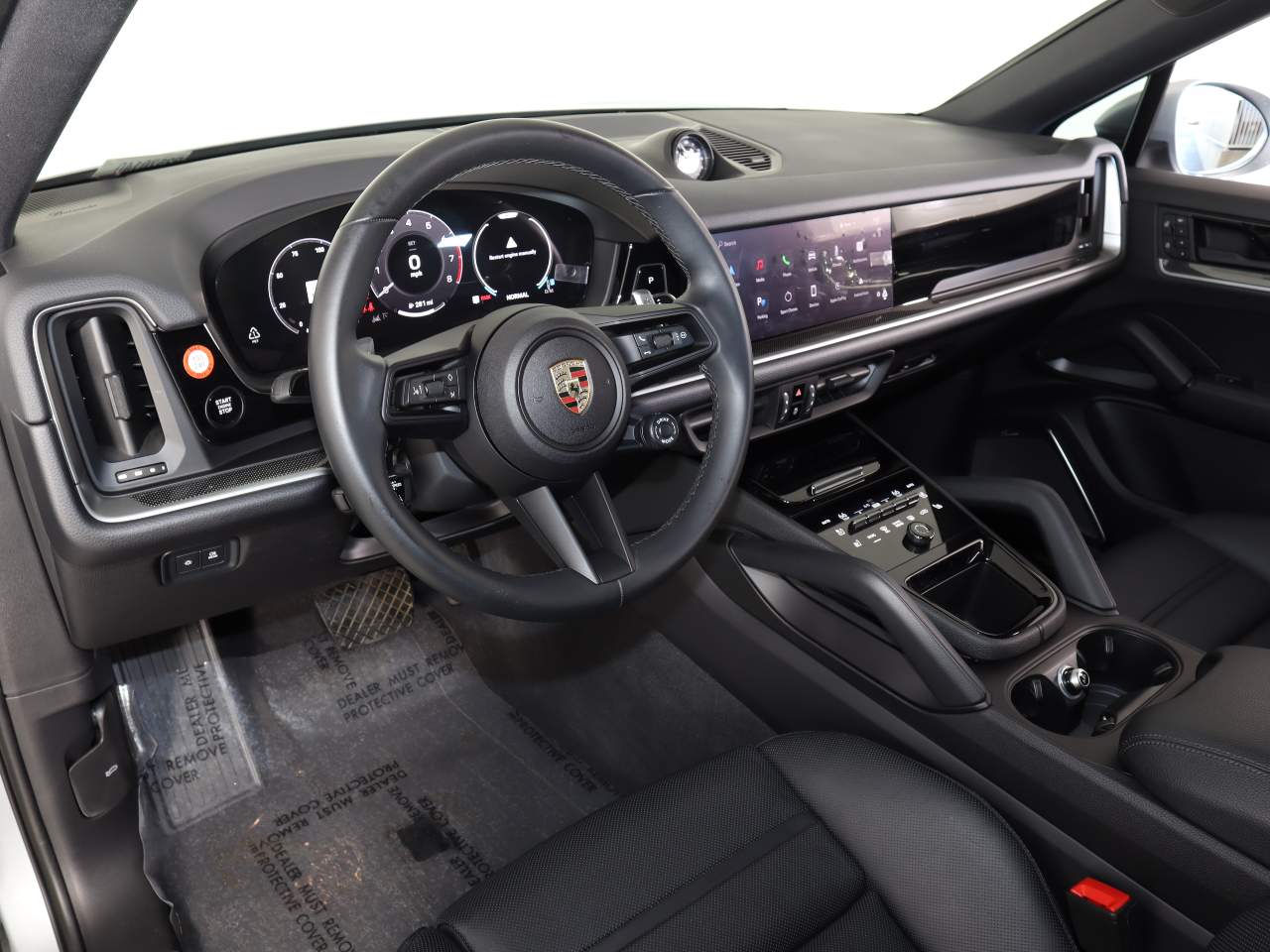 2024 Porsche Cayenne Coupe photo 4