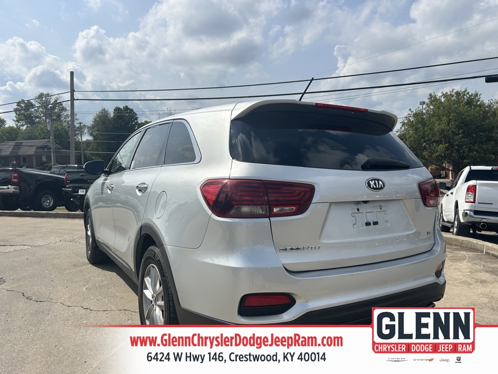 2019 Kia Sorento LX photo 11