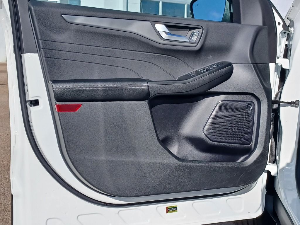 2024 Ford Escape Plug-In Hybrid Base photo 17