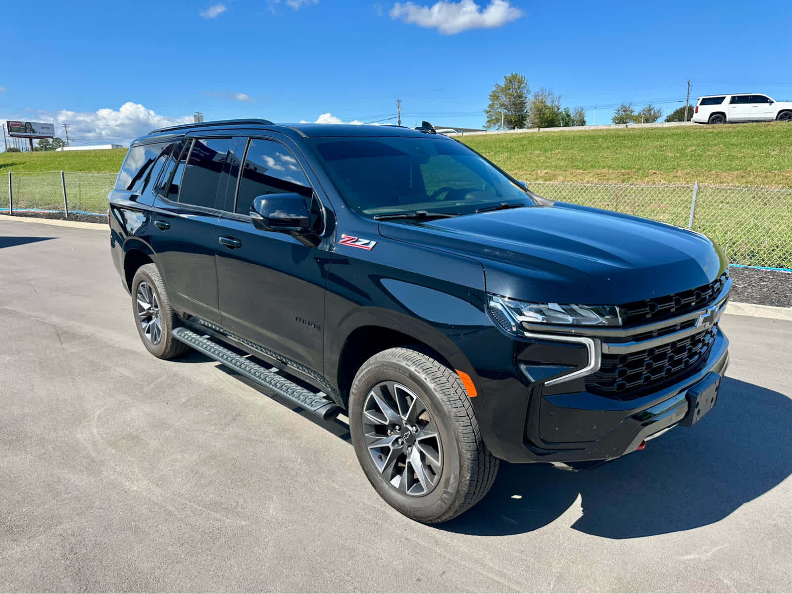 2021 Chevrolet Tahoe Z71 photo 3
