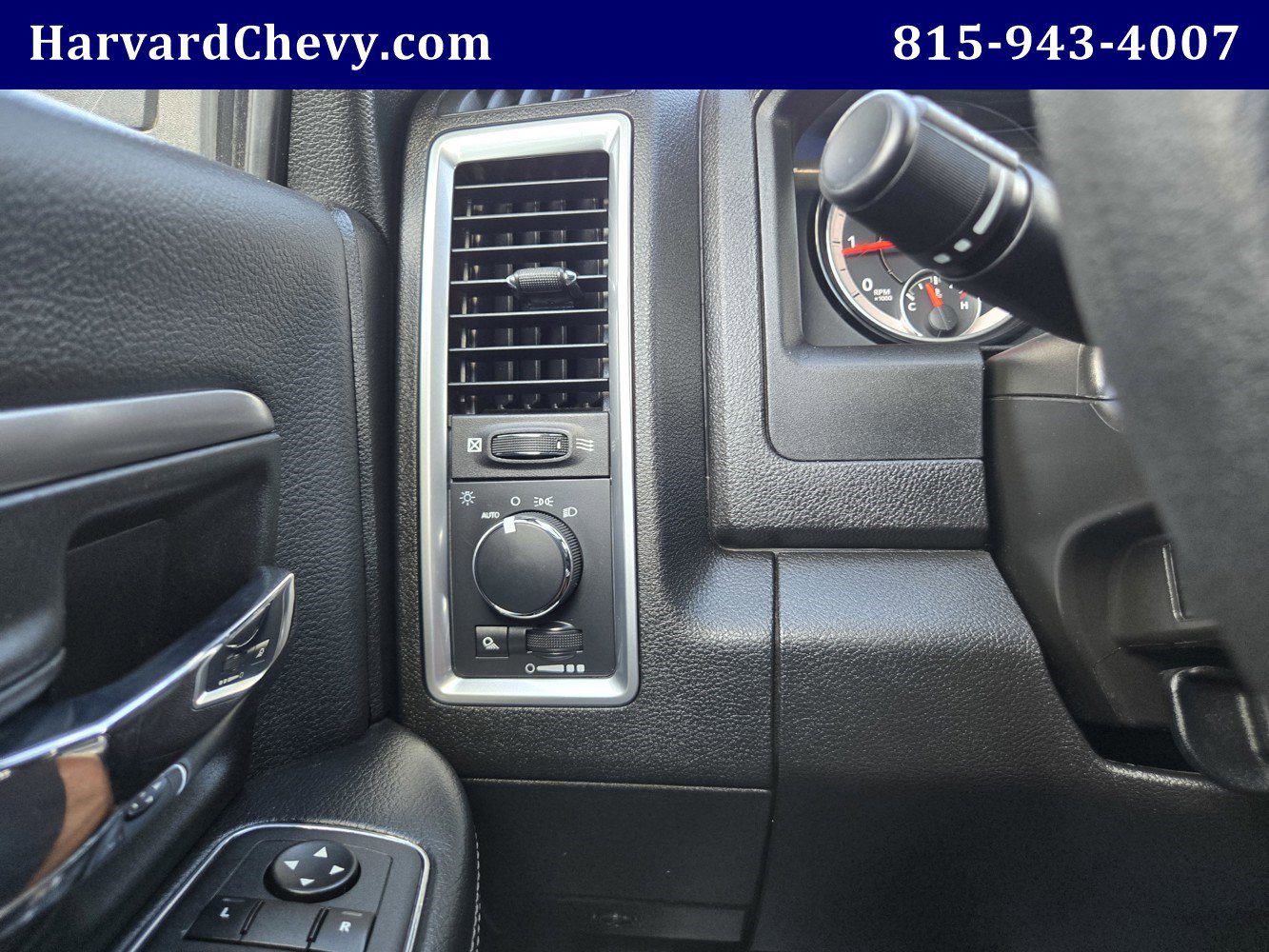 2022 Ram 1500 Classic Warlock photo 18