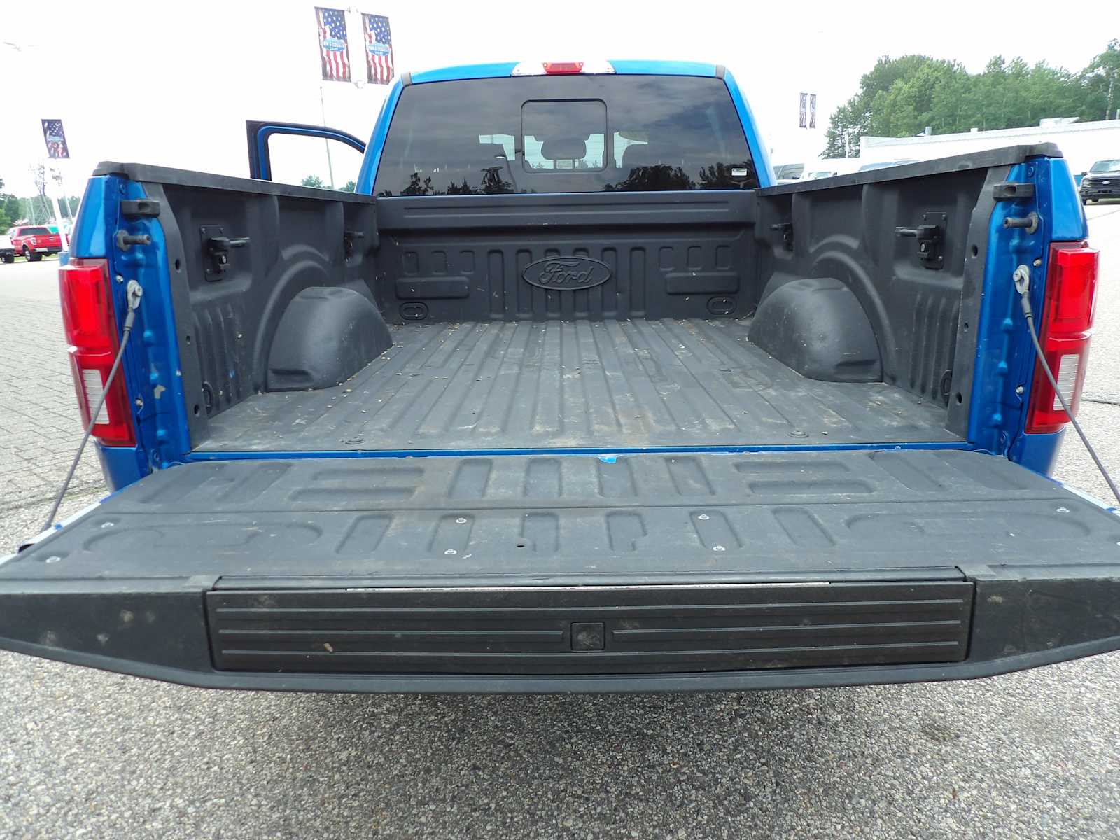 2020 Ford F-150 Lariat photo 14