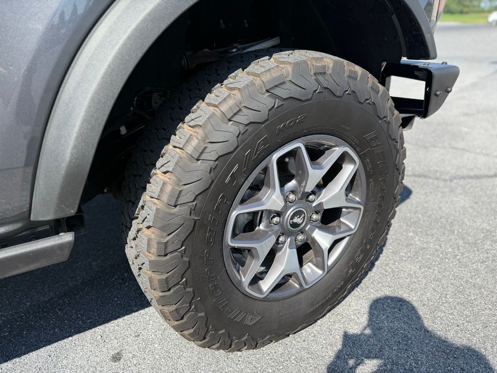 2023 Ford Bronco Badlands photo 4