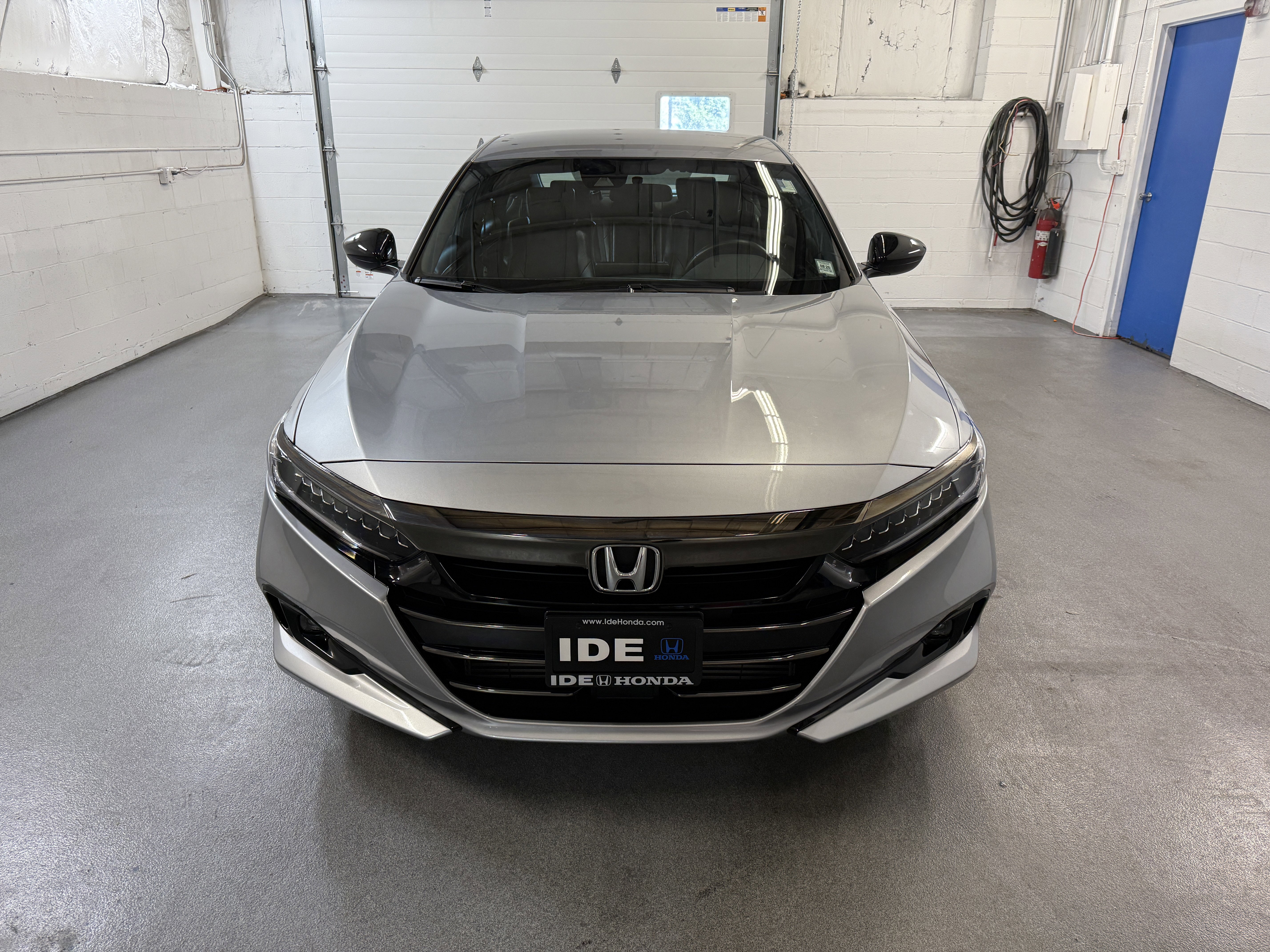 1HGCV1F34NA086535