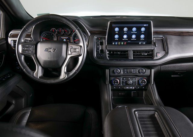 2021 Chevrolet Suburban Z71 photo 11