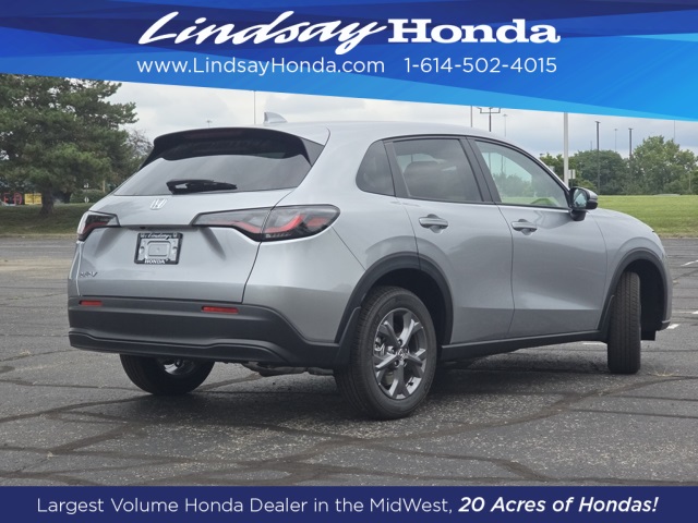 2026 Honda HR-V LX photo 4