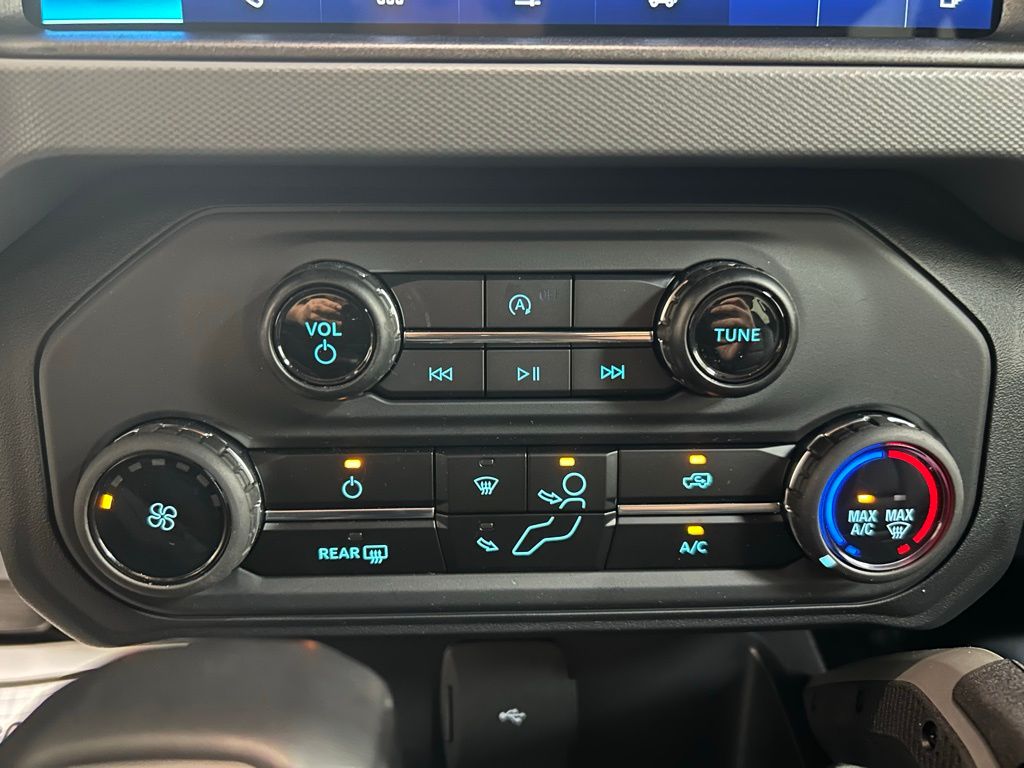 2024 Ford Bronco Big Bend photo 19