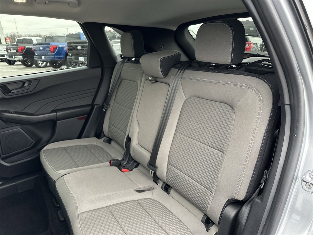 2022 Ford Escape SE photo 25
