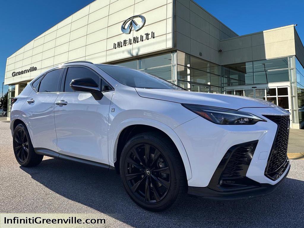 2022 Lexus NX 350's photo