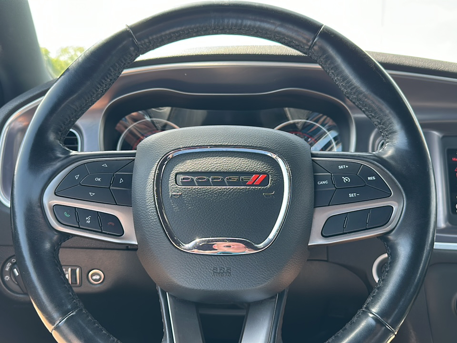 2021 Dodge Charger SXT photo 8