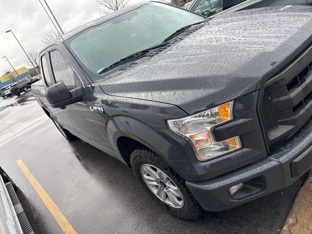 2016 Ford F-150 XL photo 3
