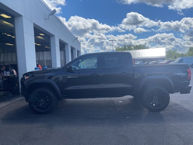 2026 Chevrolet Colorado Trail Boss photo 4