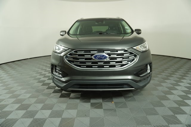 2020 Ford Edge SEL photo 2