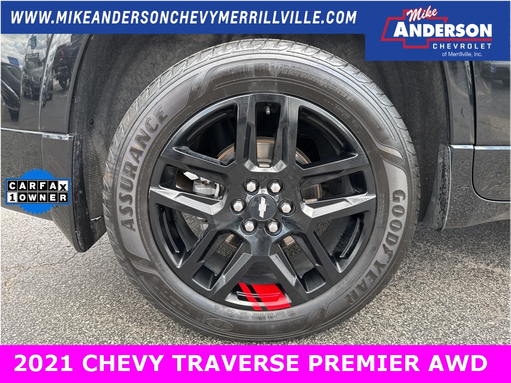 2021 Chevrolet Traverse Premier photo 3