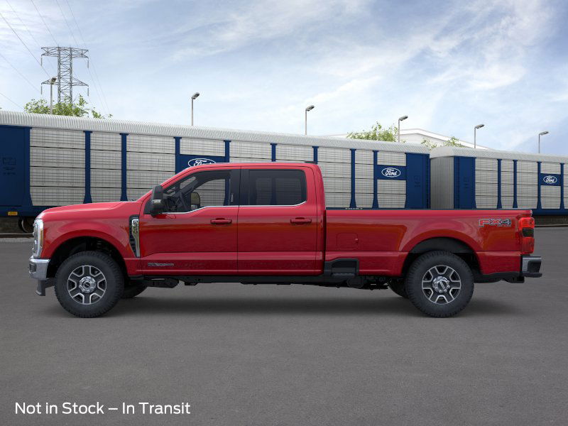 2026 Ford F-350 Lariat photo 3