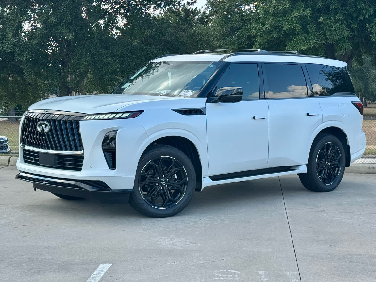 2026 INFINITI QX80 Sport's photo