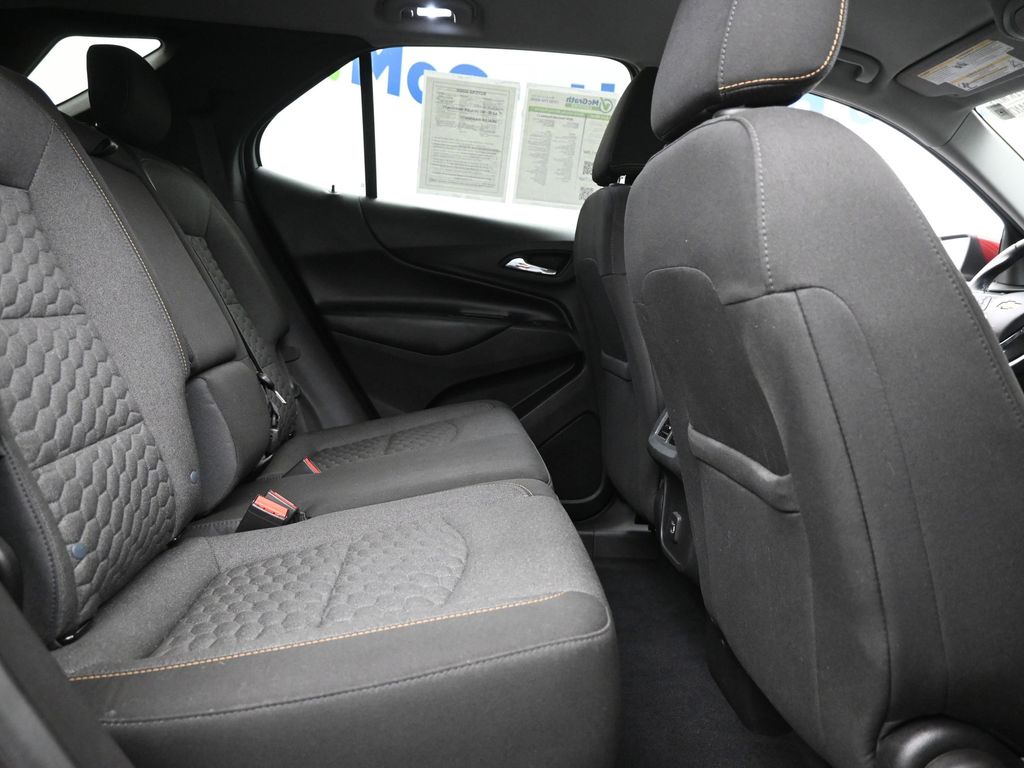 2020 Chevrolet Equinox LT photo 6