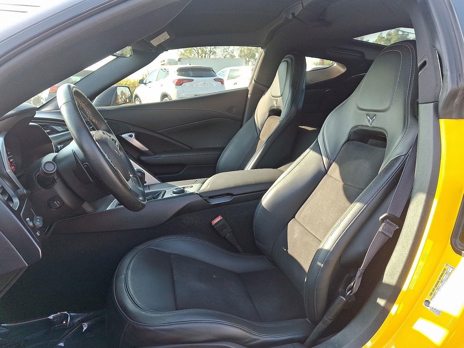 2014 Chevrolet Corvette Stingray Z51 2LT photo 10