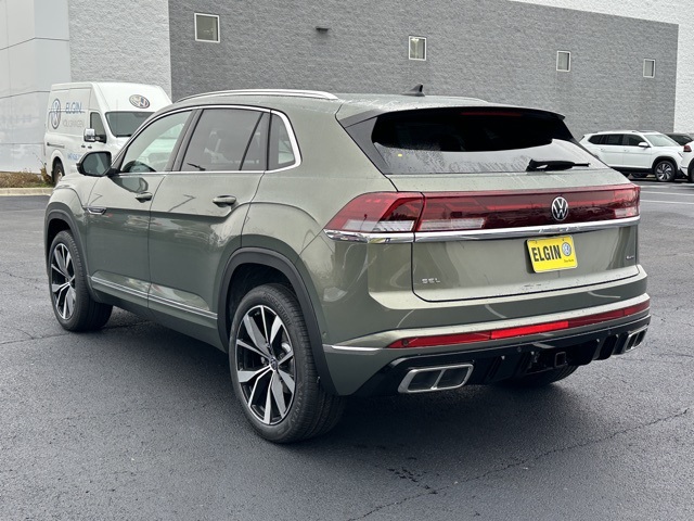 2026 Volkswagen Atlas Cross Sport SEL Premium R-Line photo 4