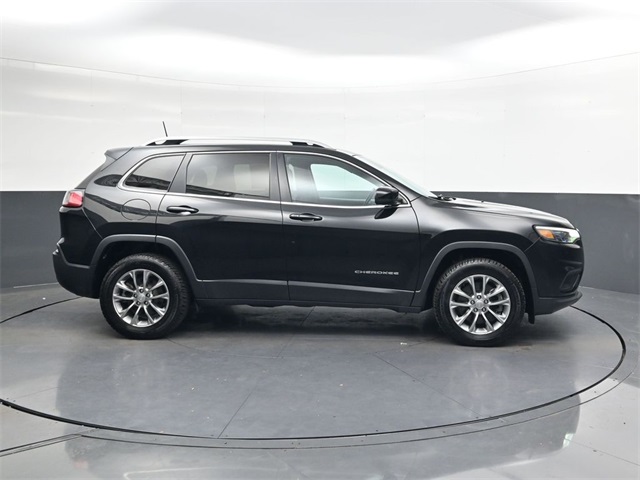 2021 Jeep Cherokee Latitude photo 2