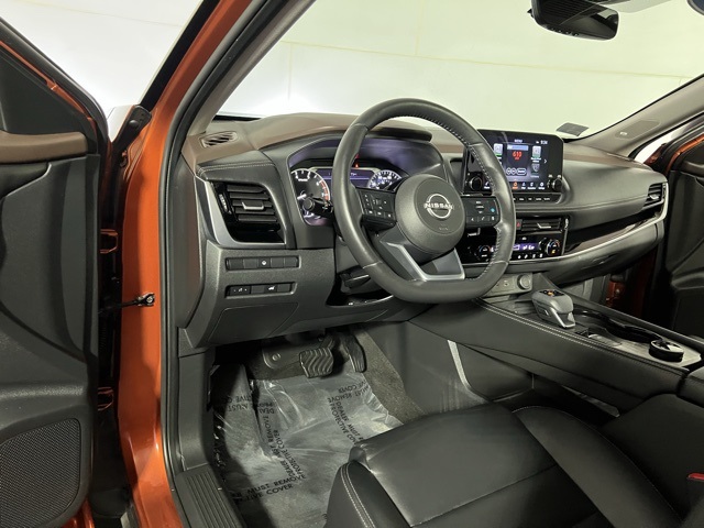 2022 Nissan Rogue SL photo 20