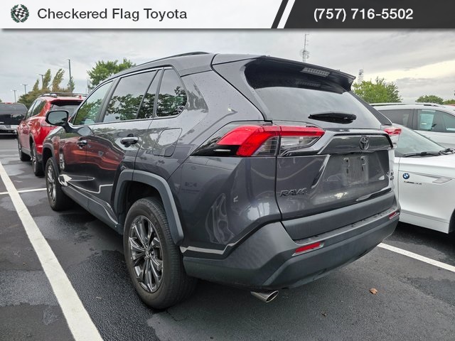 2022 Toyota RAV4 Hybrid XLE Premium photo 4