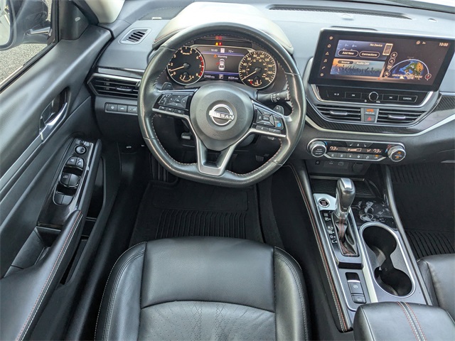 2024 Nissan Altima SR photo 15