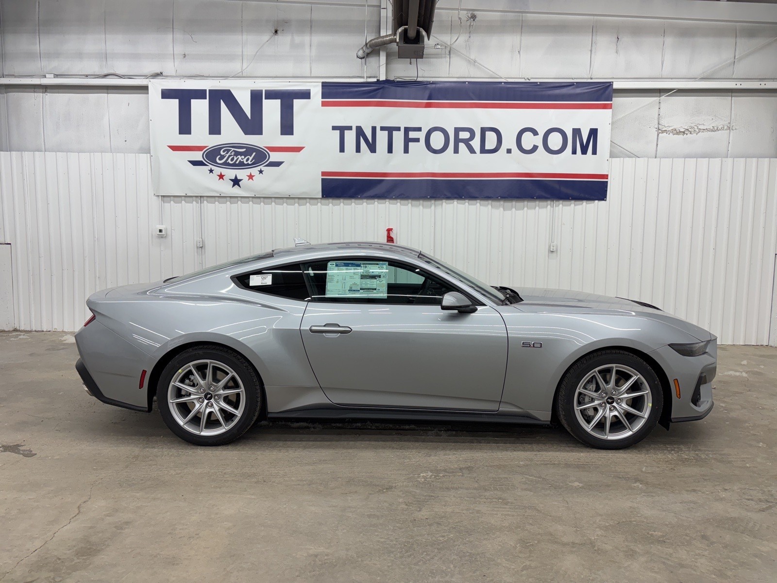 2025 Ford Mustang GT Premium's photo