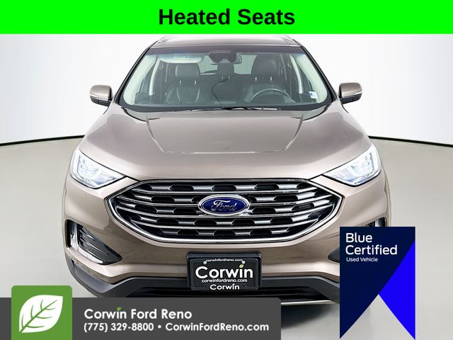 2019 Ford Edge Titanium photo 2