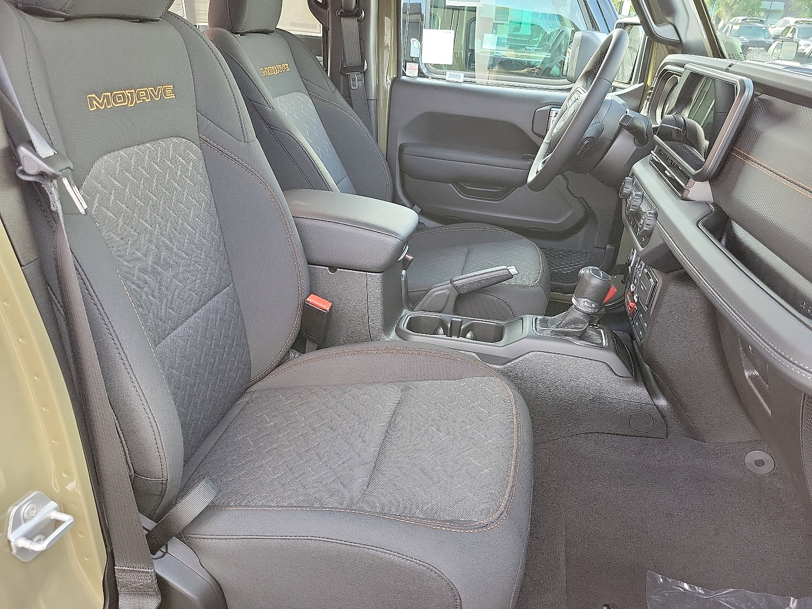 2025 Jeep Gladiator Mojave photo 6
