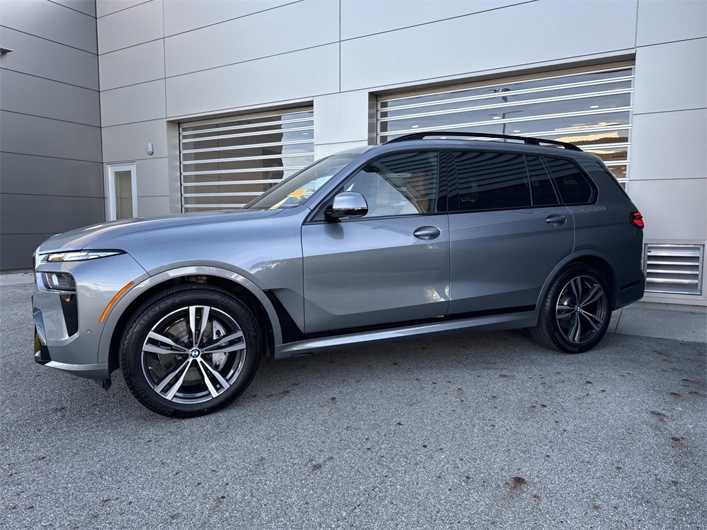 2025 Bmw X7 xDrive40i photo 3