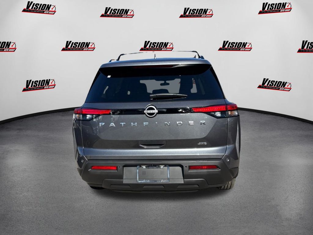 2025 Nissan Pathfinder SV photo 6