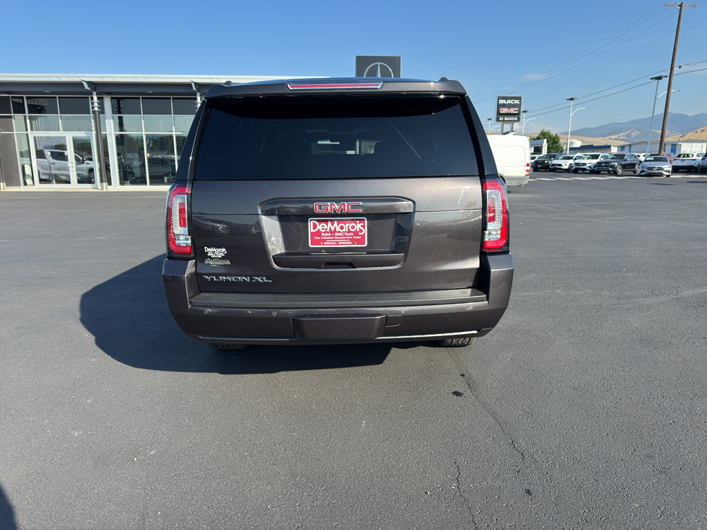 2016 Gmc Yukon XL SLT photo 3