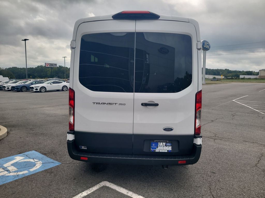 2025 Ford Transit photo 4