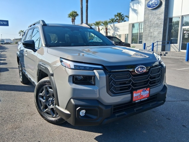 2026 Subaru Outback Premium's photo