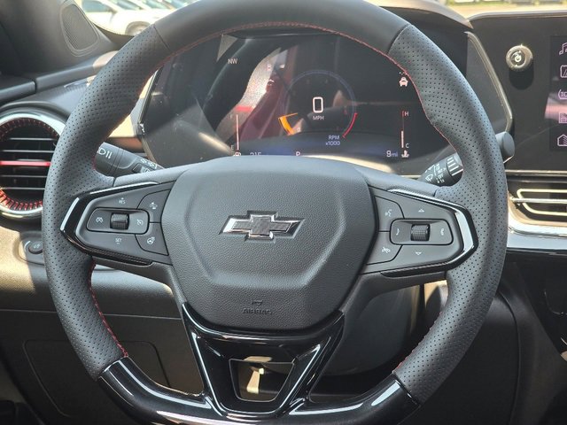 2025 Chevrolet Trax photo 12