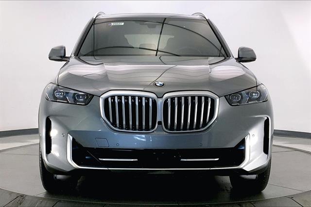 2025 Bmw X5 xDrive40i photo 2