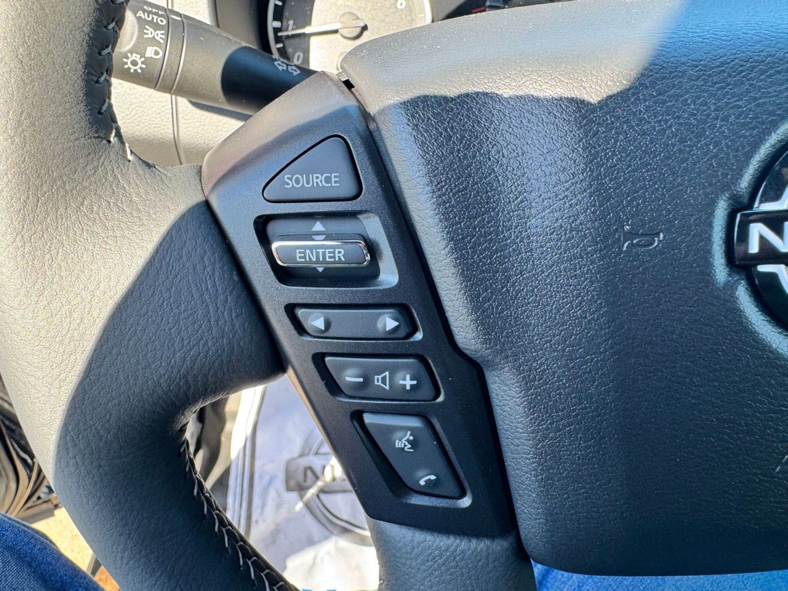 2026 Nissan Frontier SV photo 13