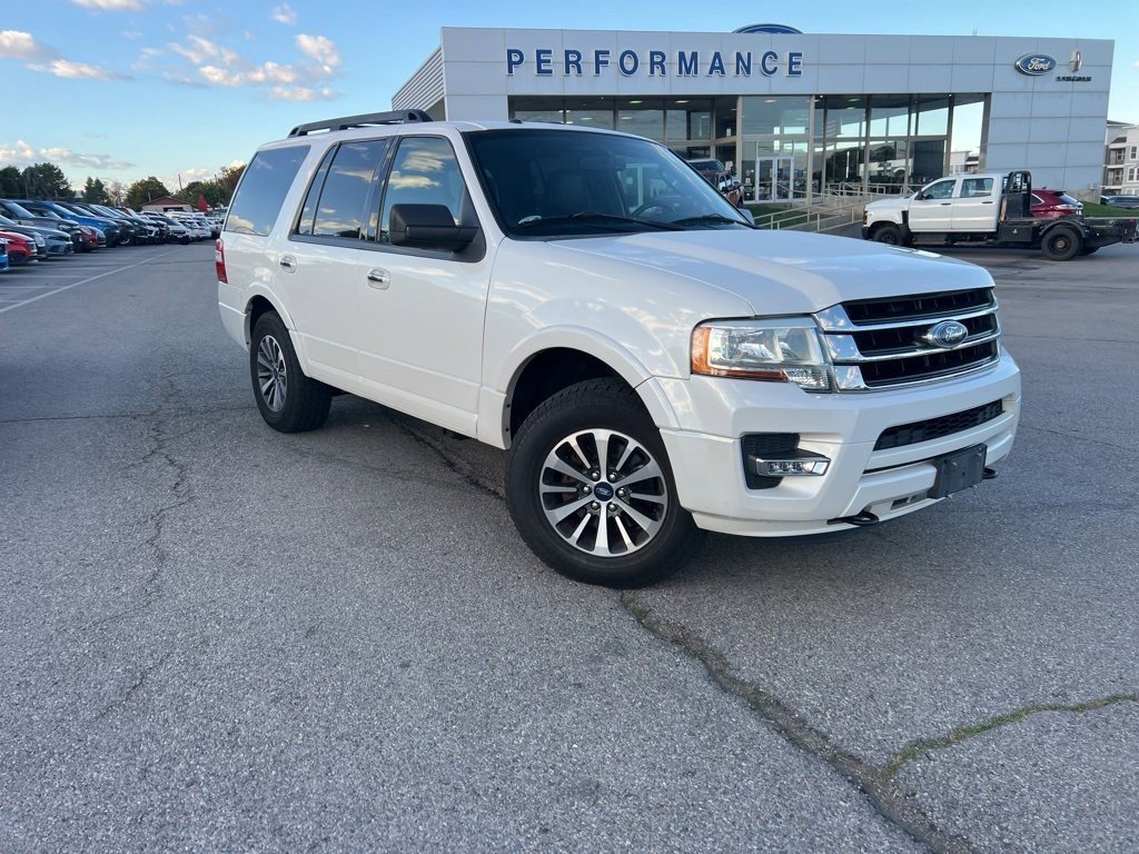 Used 2015 Ford Expedition XLT with VIN 1FMJU1JT1FEF06967 for sale in Bountiful, UT
