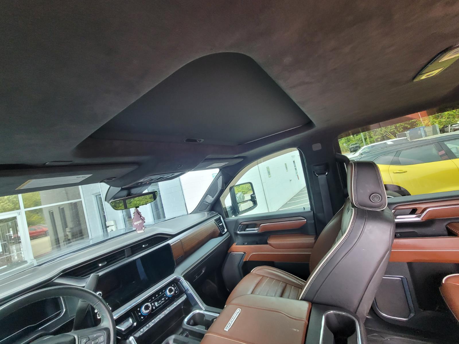 2024 Gmc Sierra 3500 HD Denali Ultimate photo 11