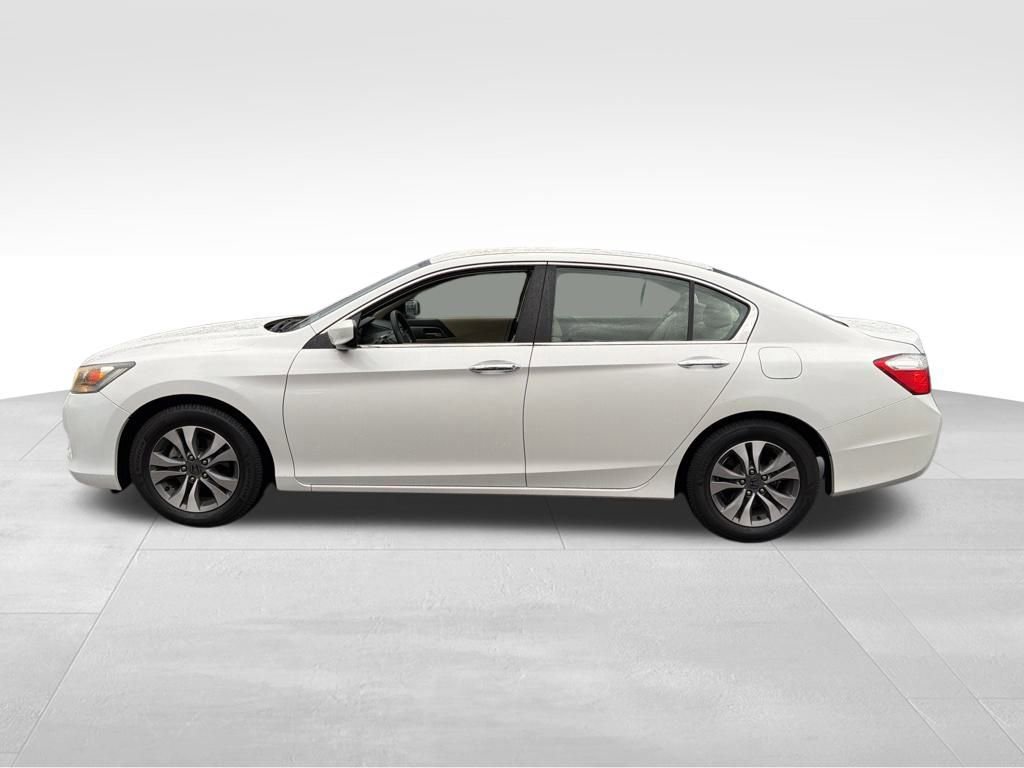 2013 Honda Accord LX photo 4