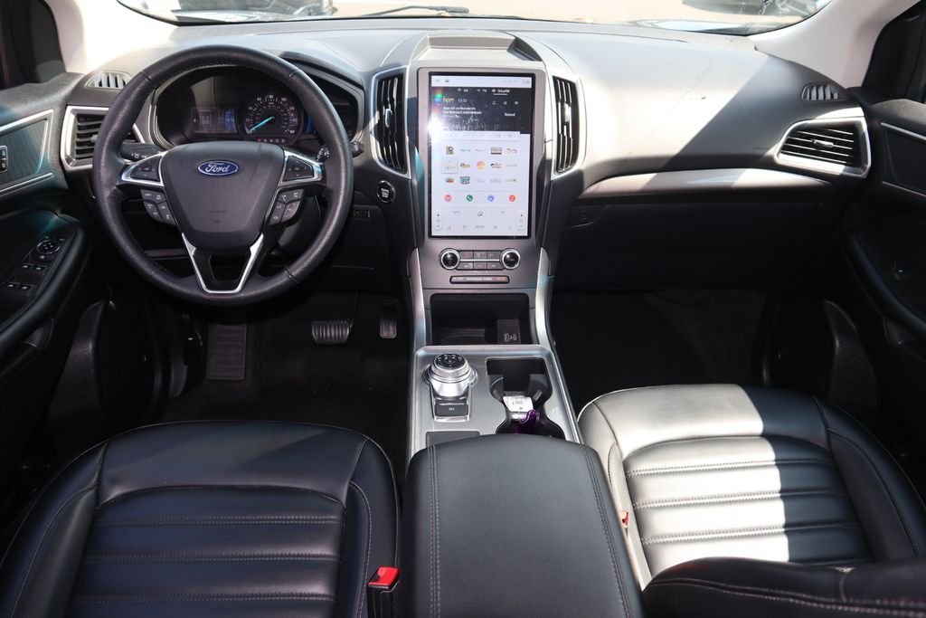 2024 Ford Edge SEL photo 13