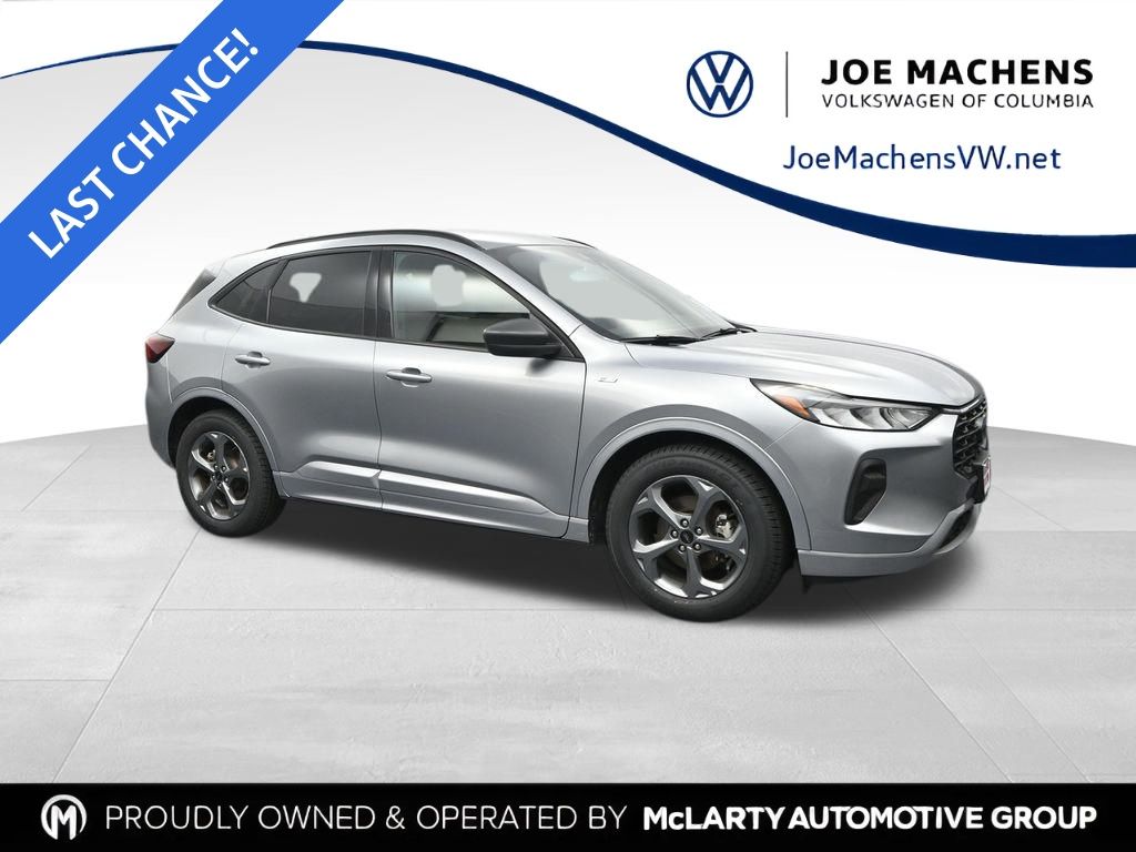 2024 Ford Escape ST-Line's photo