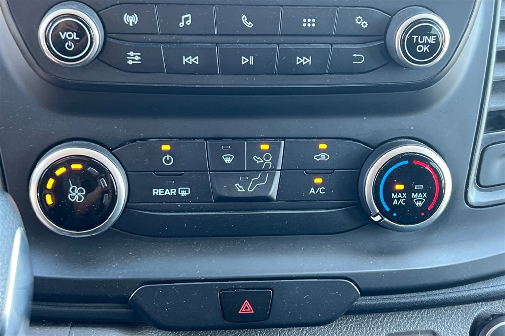 2021 Ford Transit Passenger XL photo 26