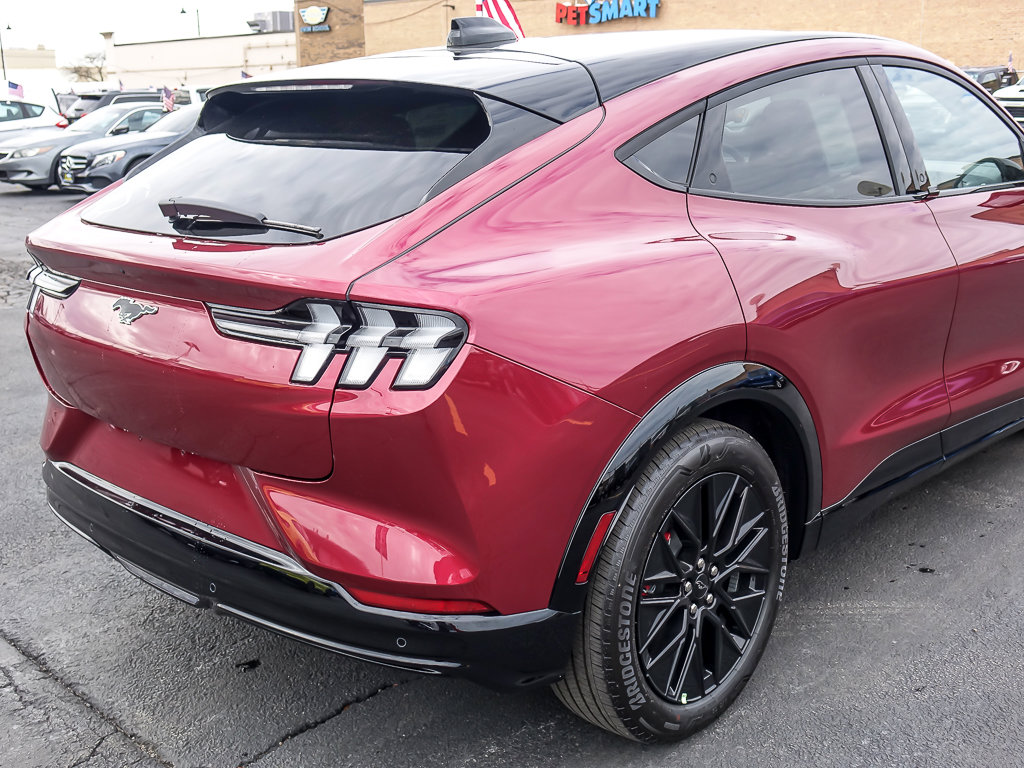 2025 FORD MUSTANG MACH-E - Image 7