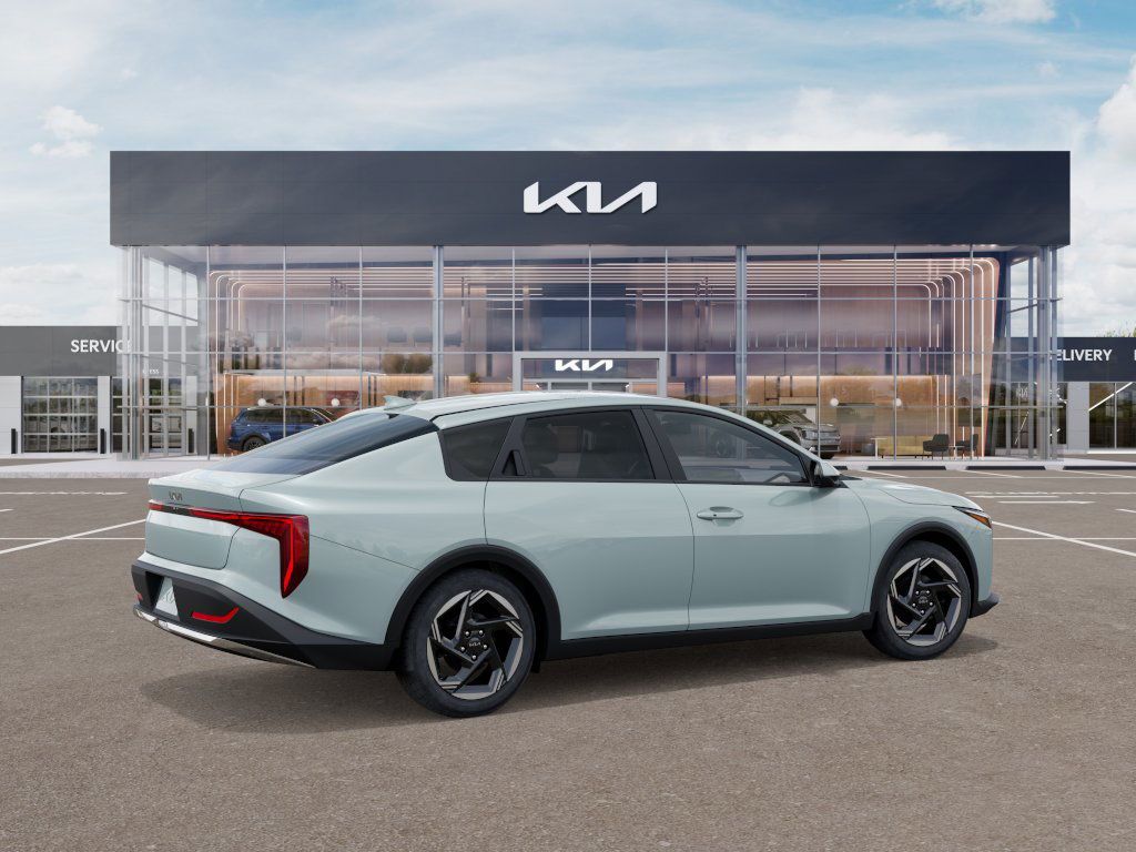 2025 Kia K4 EX photo 5