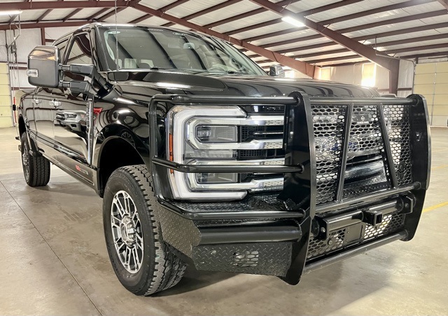 2024 Ford F-250 Super Duty Limited's photo