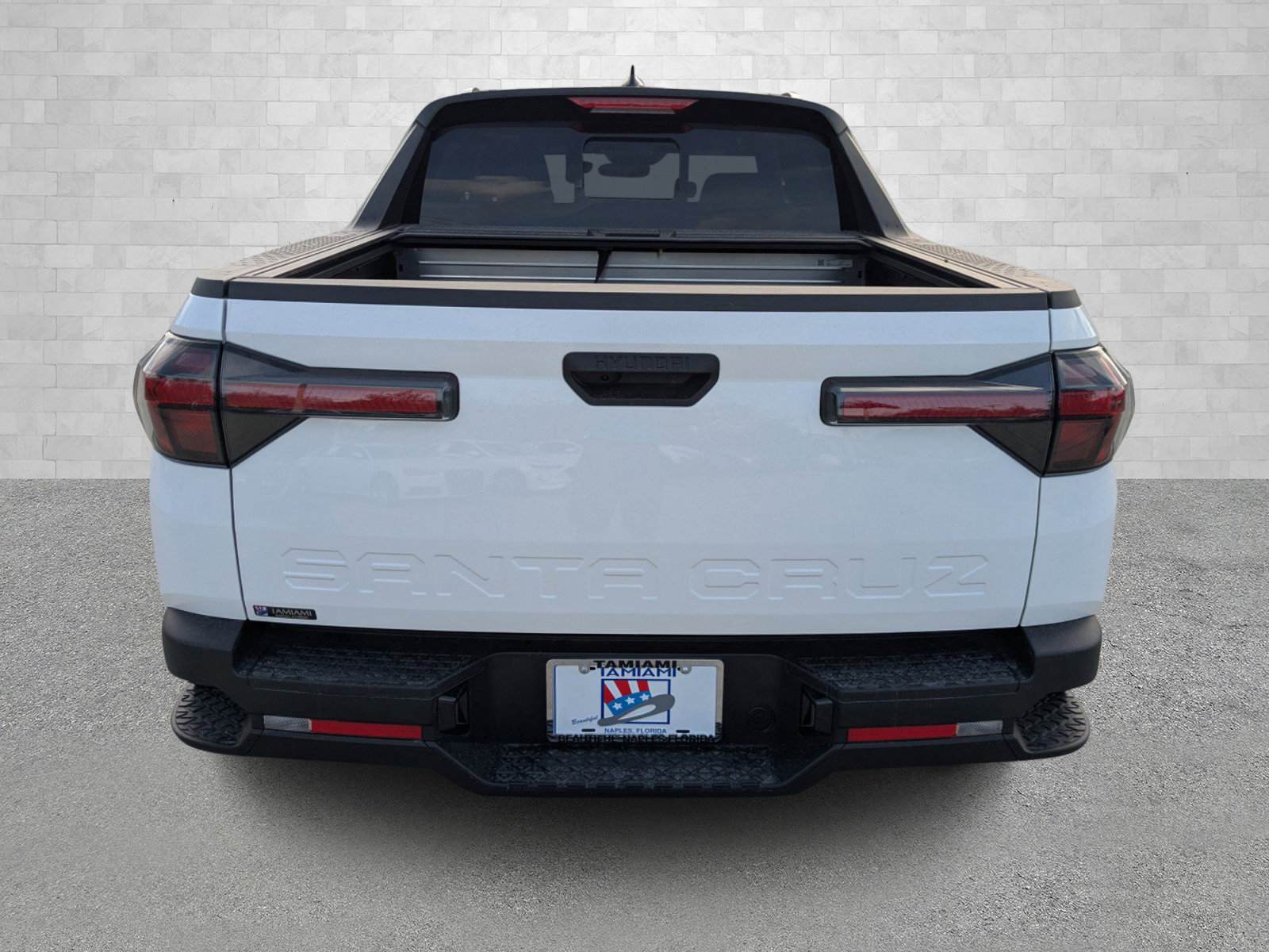2025 Hyundai Santa Cruz SEL Activity photo 3
