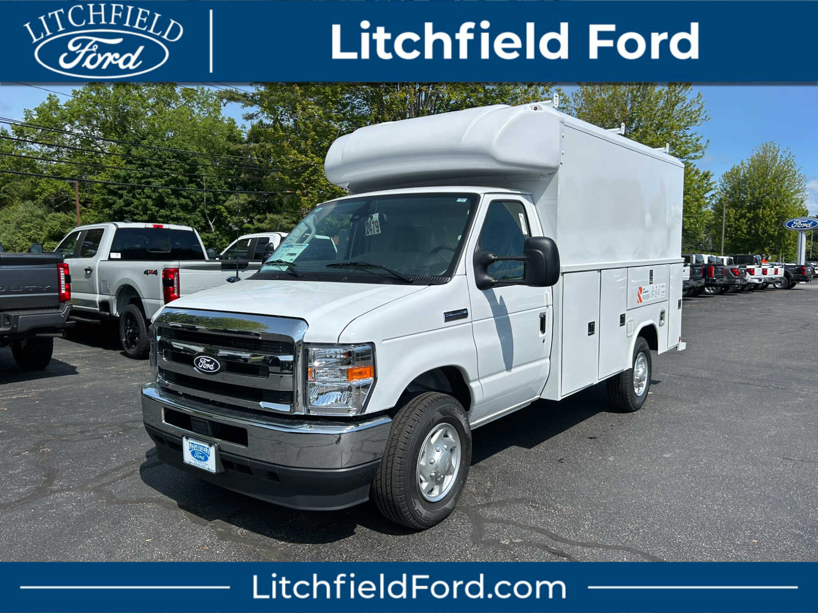 2026 Ford E-Series Cutaway Base's photo