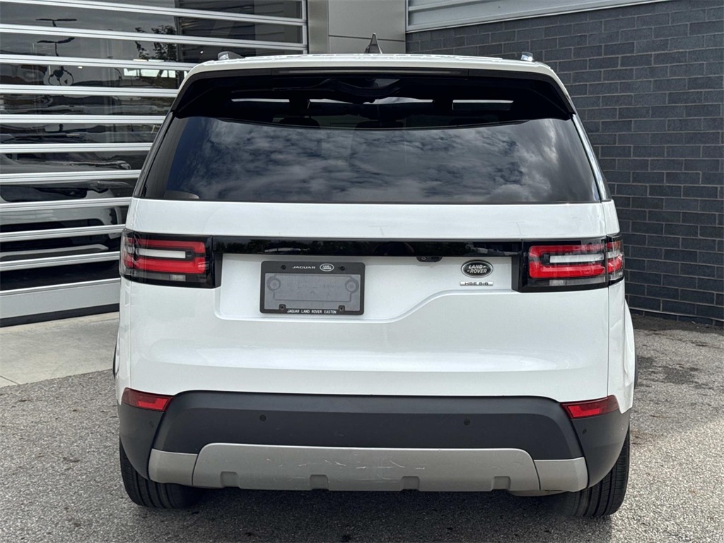 2020 Land Rover Discovery HSE photo 4